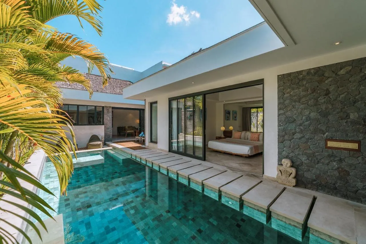 Villa Kalila: Elegant 2 Bedroom Villa In Perfect Location ! Seminyak